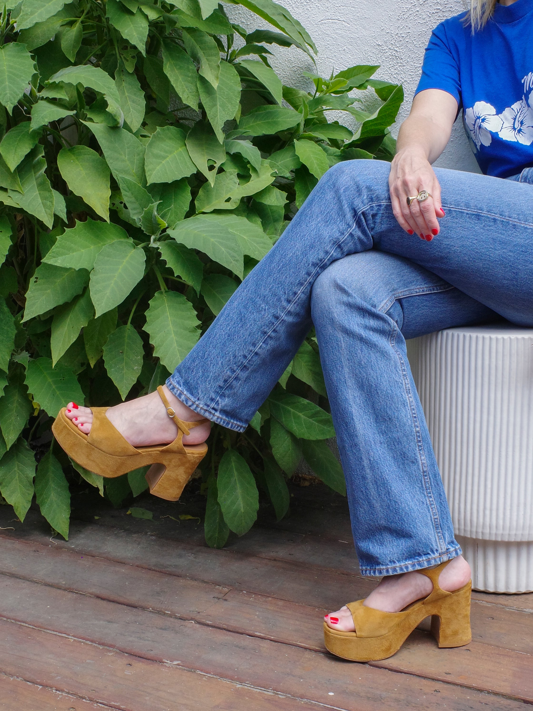 Laura Brown x Nomasei : DRIVER - Sandals - Camoscio Camel