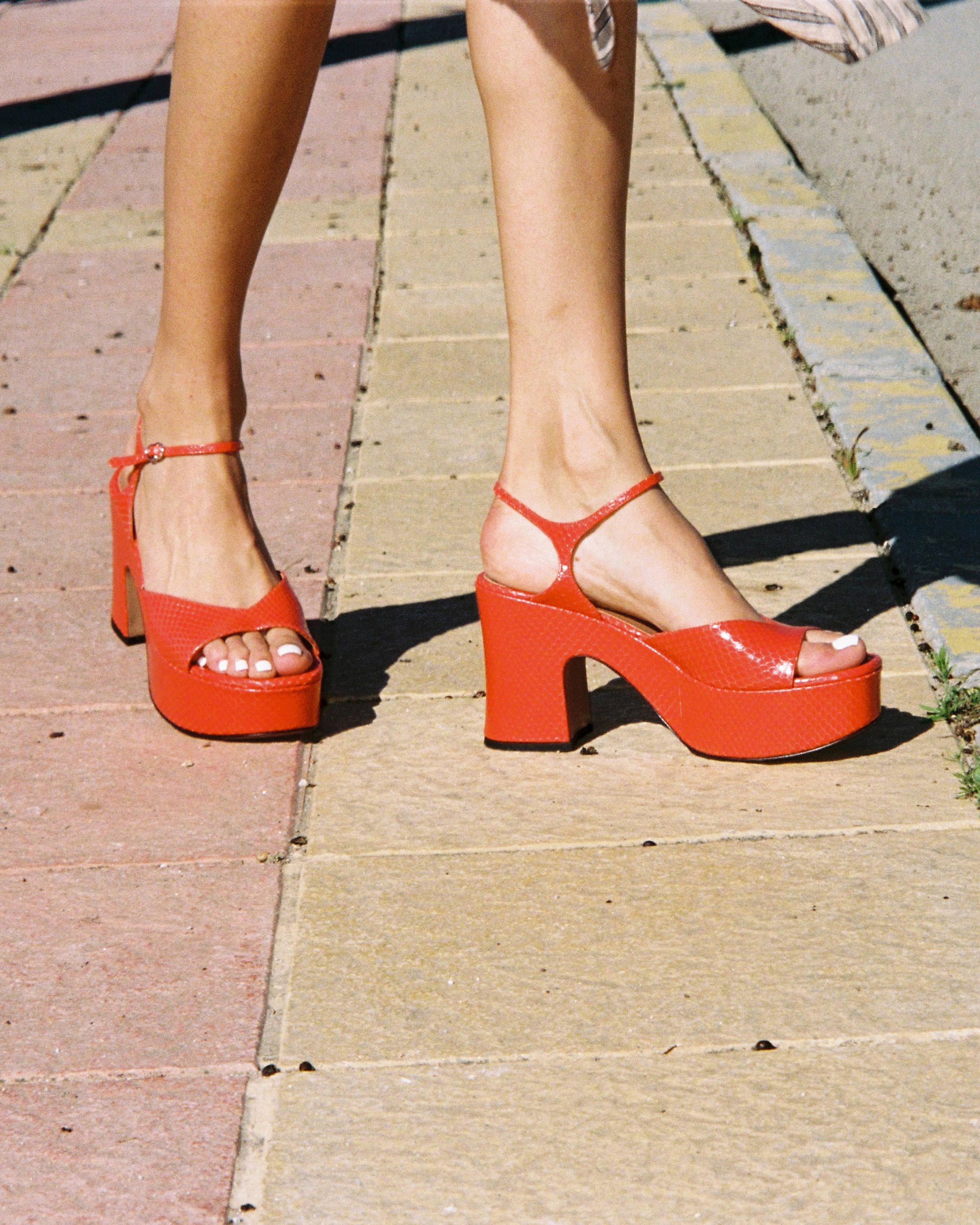 DRIVER - Sandals - Embossed Orange