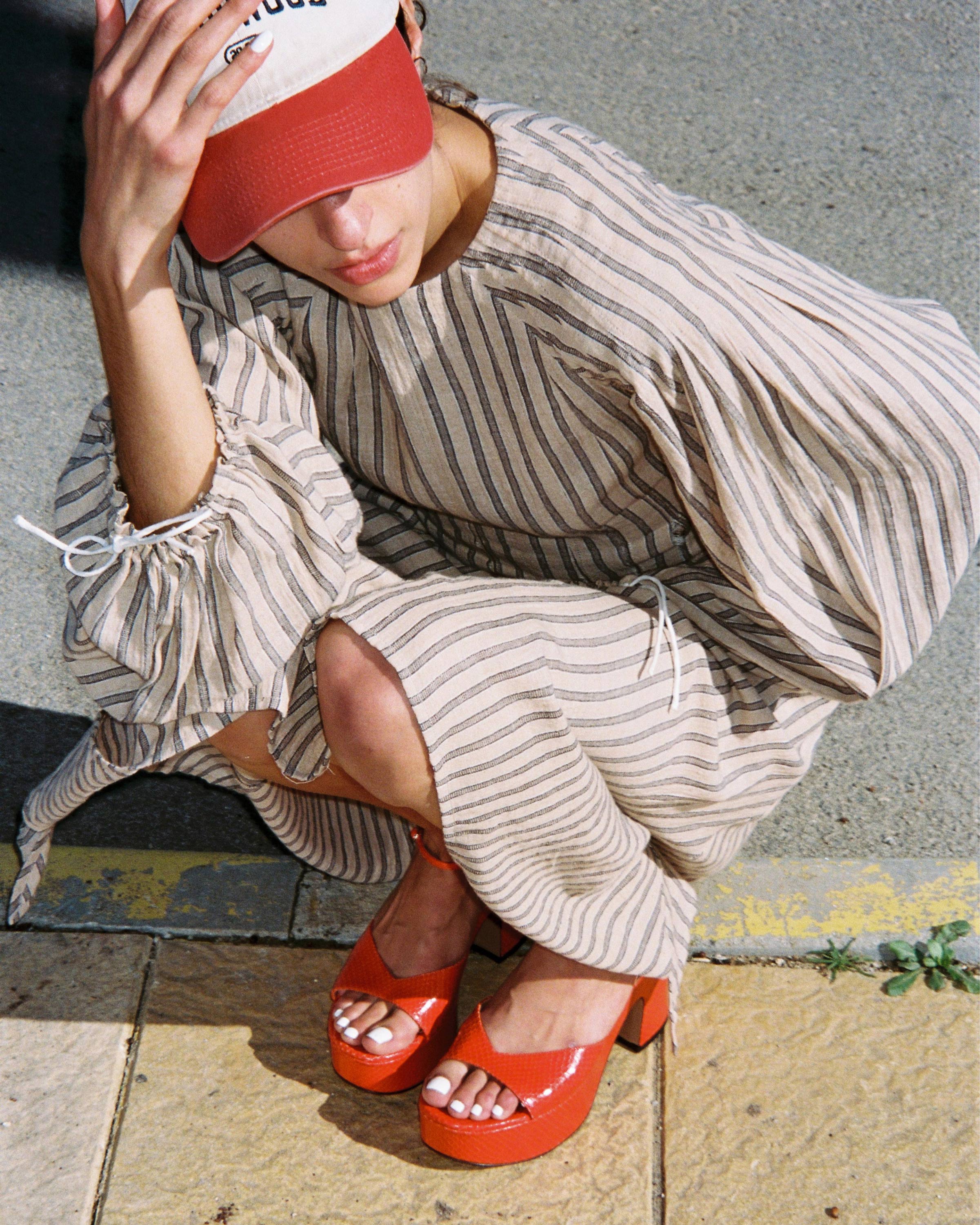 DRIVER - Sandals - Embossed Orange