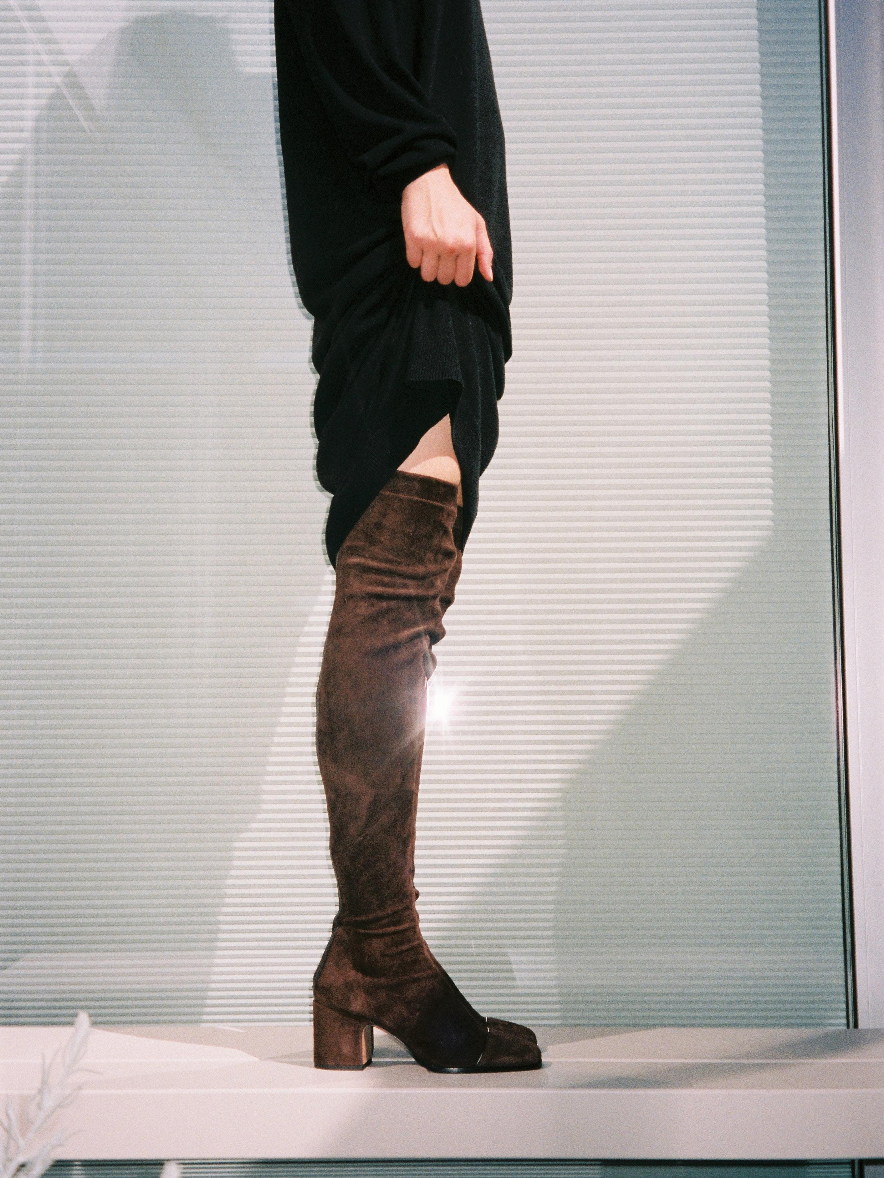 WHISPER - Over the knee boots - Camoscio Brown