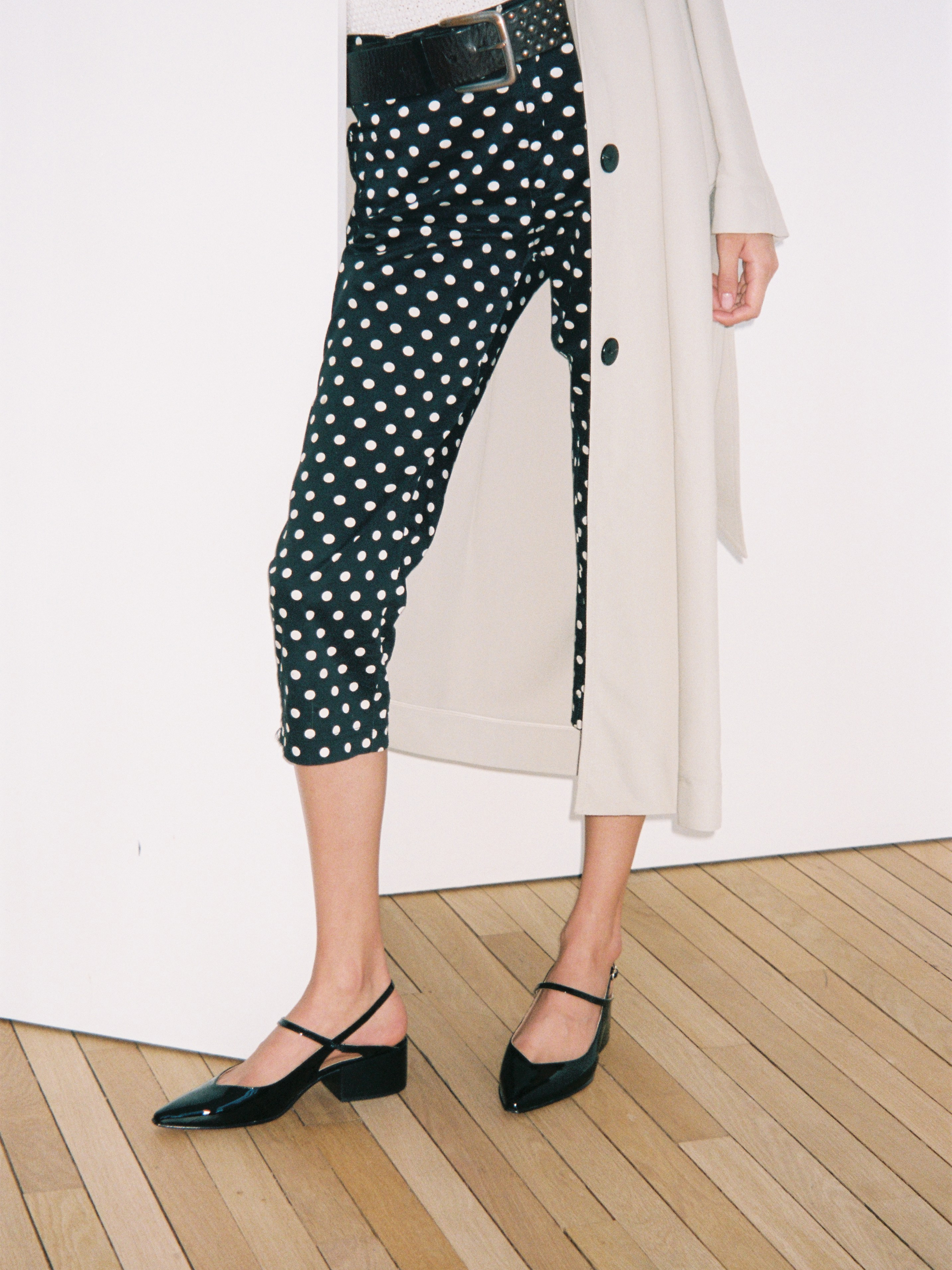 THEHOURS - Escarpins - Verni Noir