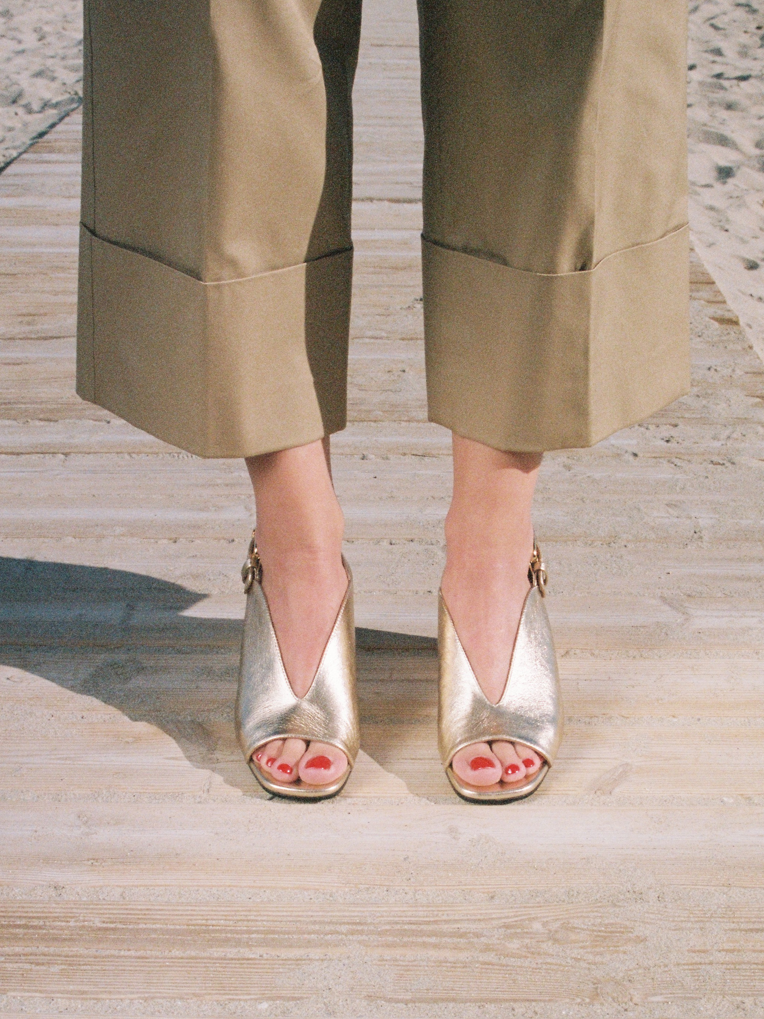 BAGHERA - Sandals - Gold