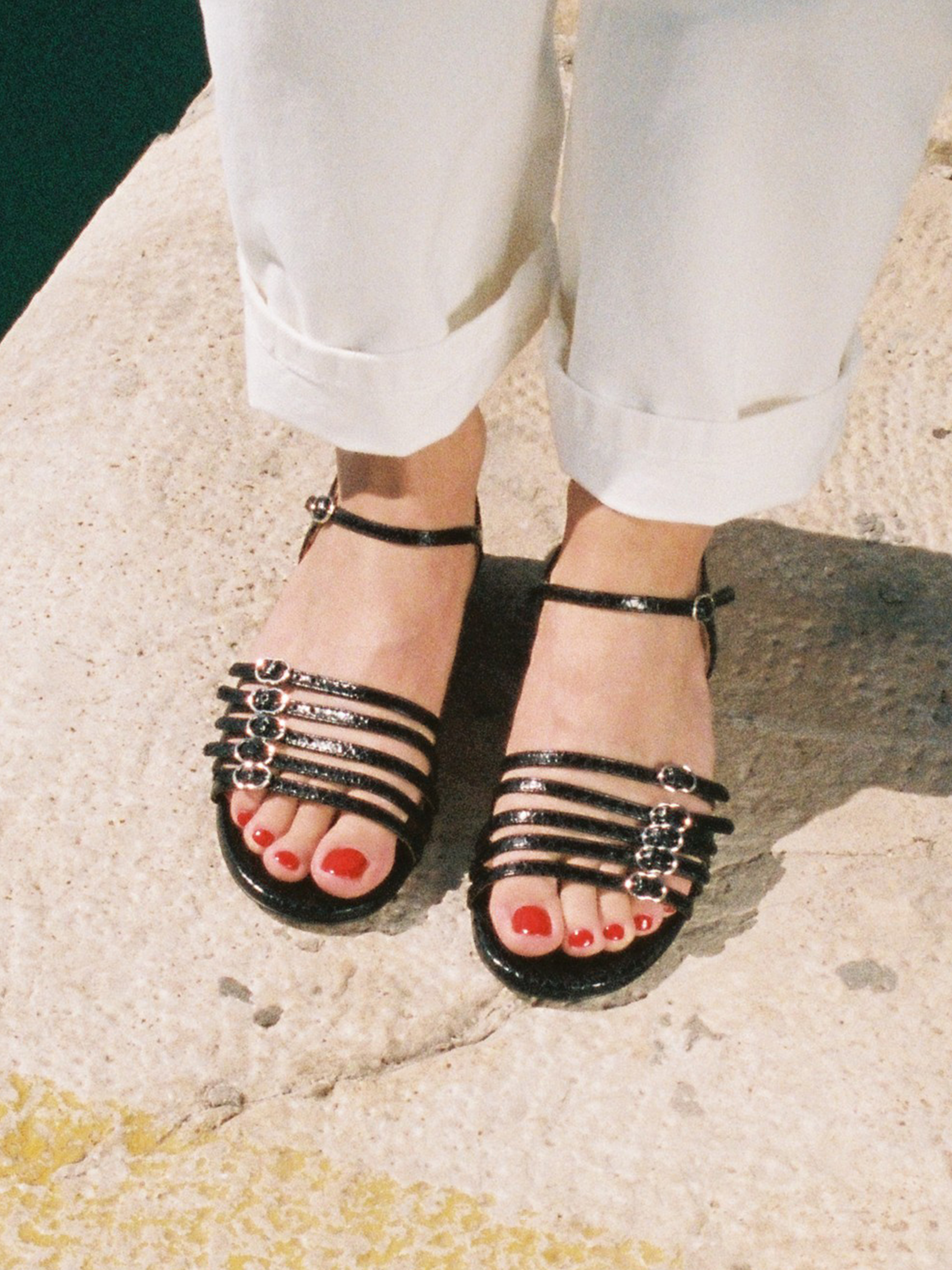 BELLE DE JOUR - Sandales - Embossées Noir