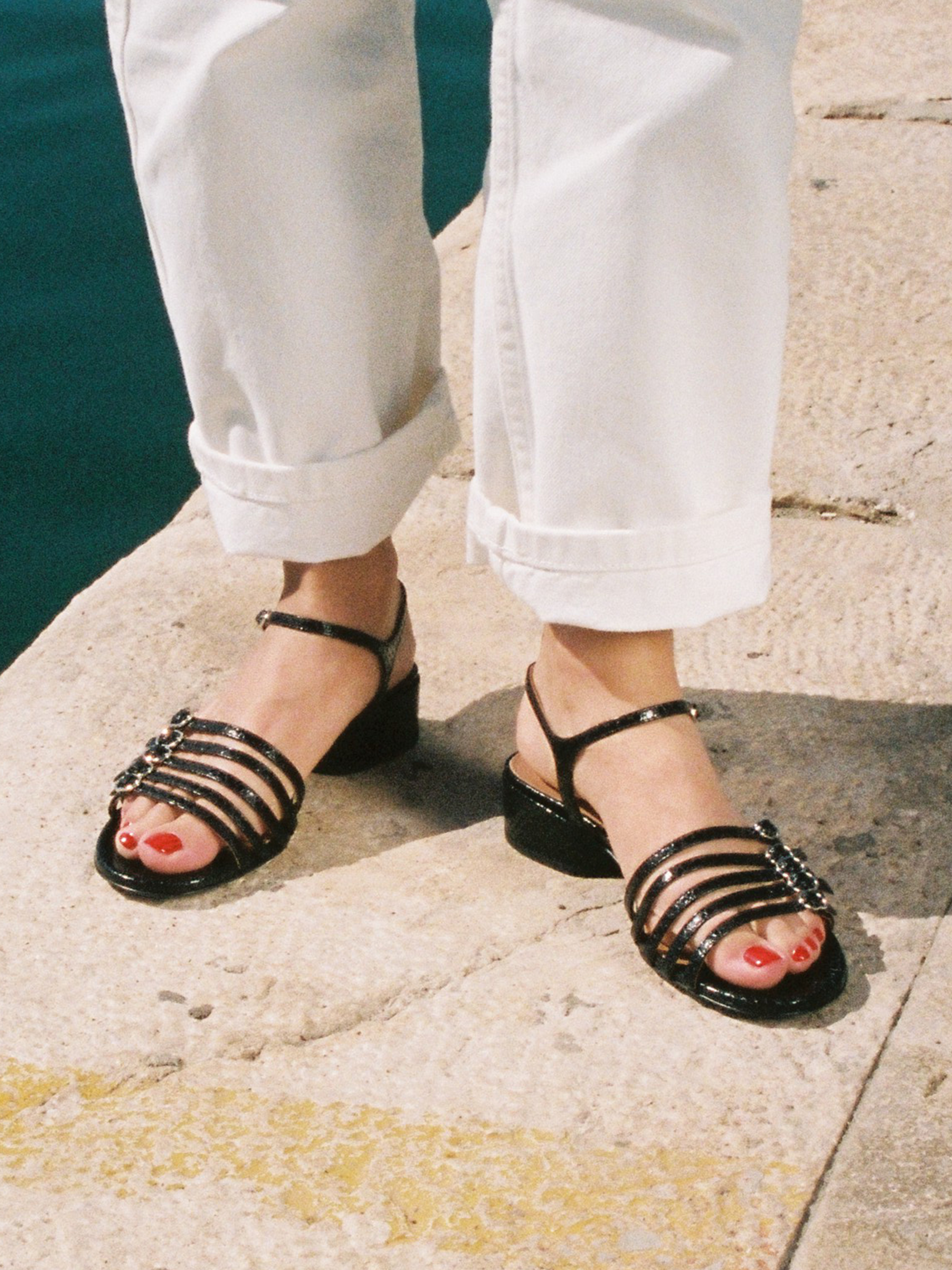 BELLE DE JOUR - Sandales - Embossées Noir