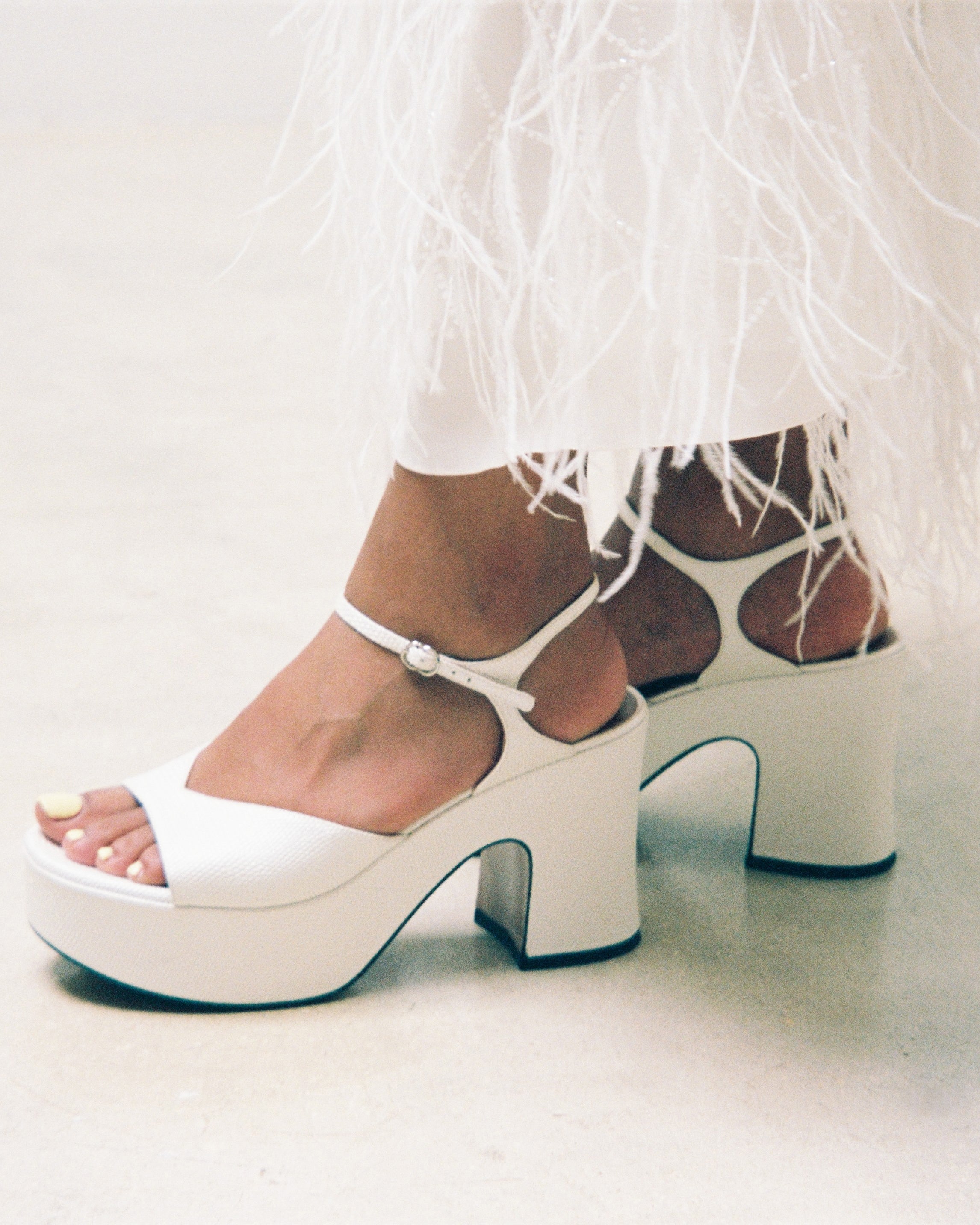 DRIVER - Sandals - Embossed White