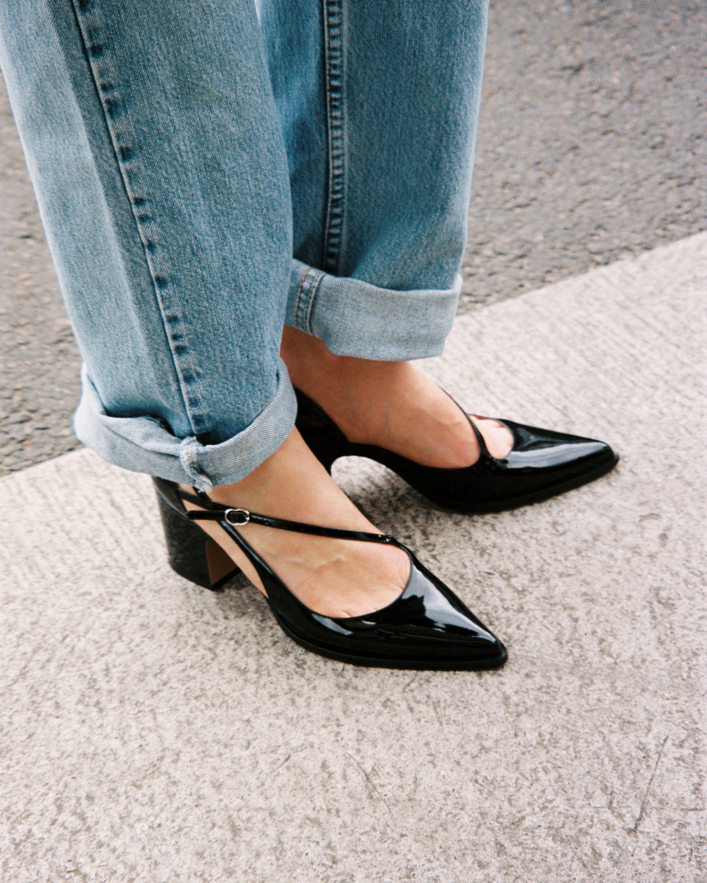 THEOFFICE - Pumps - Patent Black