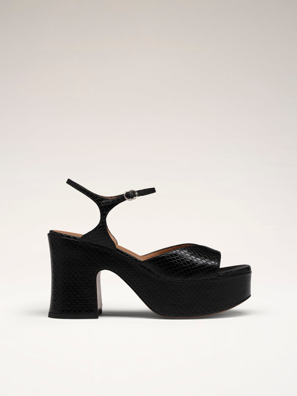DRIVER Sandals Embossed